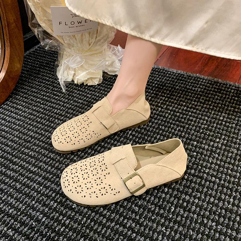 Retro hollow breathable single shoes women s 2025 new summer can step on one pedal Doudou shoe hole 41
Retro hollow breathable single shoes women s 2025 new summer can step on one pedal Doudou shoe hole 41