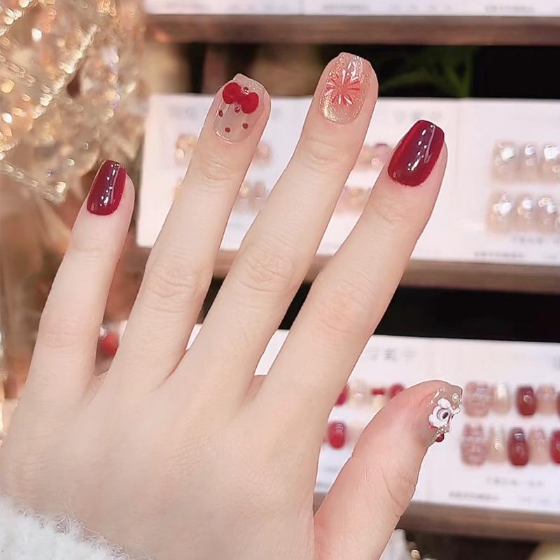 Festive Burgundy Whitening Nail Stickers: Fireworks & Lion Dance Design for Autumn/Winter - High-End Wearable & Finished Fake Nails Glue Version
Festive Burgundy Whitening Nail Stickers: Fireworks & Lion Dance Design for Autumn/Winter - High-End Wearable & Finished Fake Nails Glue Version