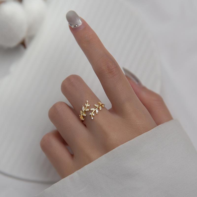 Zircon Open Branch Small Leaf Adjustable Ring for Women Wedding Party Jewelry золотий
Zircon Open Branch Small Leaf Adjustable Ring for Women Wedding Party Jewelry золотий