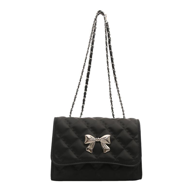 2024 новая сумка из искусственной кожи с вышивкой нитью, модная маленькая квадратная сумка с бантом, текстурная цепочка, сумка через плечо чёрный
2024 новая сумка из искусственной кожи с вышивкой нитью, модная маленькая квадратная сумка с бантом, текстурная цепочка, сумка через плечо чёрный