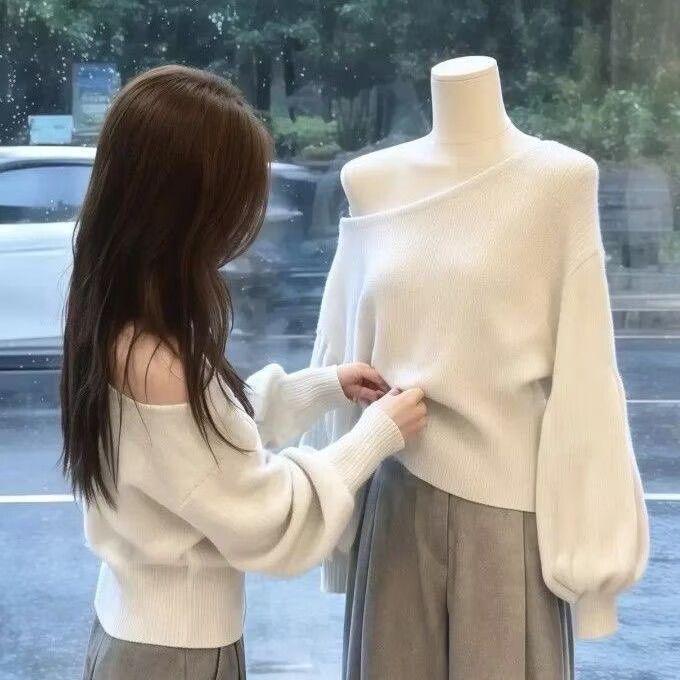 Korean-Style Off-Shoulder Knit Top: Autumn Long-Sleeve, Slimming, Elegant, Versatile, Women s Fashion S (Recommended for 90-100 jin)
Korean-Style Off-Shoulder Knit Top: Autumn Long-Sleeve, Slimming, Elegant, Versatile, Women s Fashion S (Recommended for 90-100 jin)