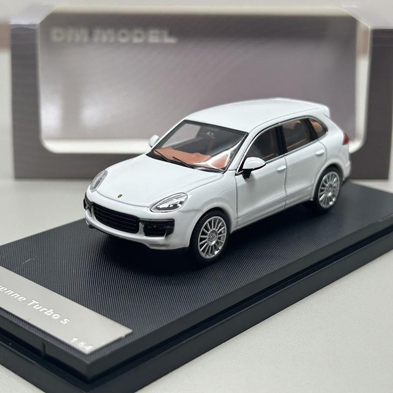 DM 1:64 Cayenne Turbo S 2014 Alloy Car Diecasts & Toy Vehicles Car Model Miniature Scale Model Car Toys For Children белый
DM 1:64 Cayenne Turbo S 2014 Alloy Car Diecasts & Toy Vehicles Car Model Miniature Scale Model Car Toys For Children белый