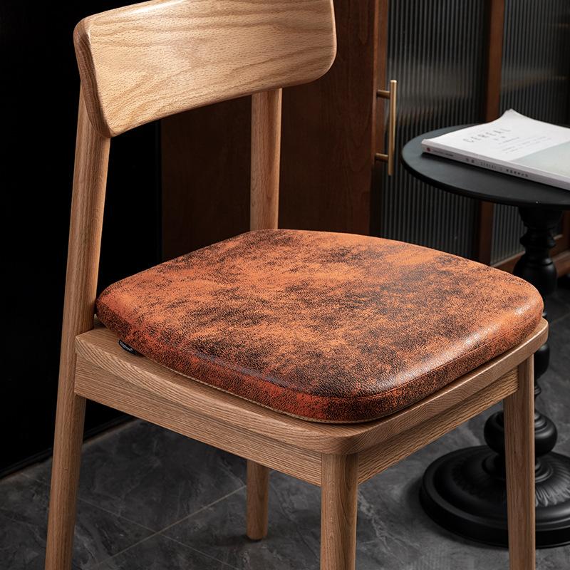 High-grade Retro Dining Chair Cushion Classic Style Chair Seat Cushion Memory Foam Non-slip Solid Wood Chair Seat Pad 37x36x4cm
High-grade Retro Dining Chair Cushion Classic Style Chair Seat Cushion Memory Foam Non-slip Solid Wood Chair Seat Pad 37x36x4cm