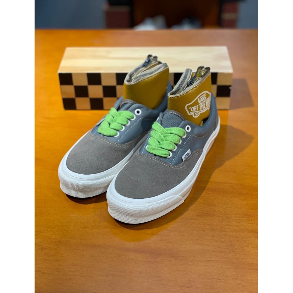 Кроссовки Vans UniseX Og Era Vg LX X Taka Hayashi Guard Zip Wallet Grey Vn0007pcn43 Grey/220
Кроссовки Vans UniseX Og Era Vg LX X Taka Hayashi Guard Zip Wallet Grey Vn0007pcn43 Grey/220