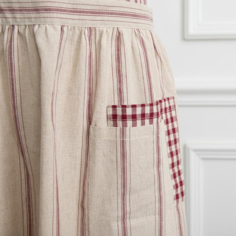 Terre Linen Apron
Terre Linen Apron