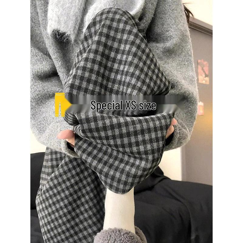 High-Waisted Fleece-Lined Plaid Wide-Leg Pants for Women, 150 Petite, Slimming Casual Autumn/Winter Wear 2XL (131-150 lbs)
High-Waisted Fleece-Lined Plaid Wide-Leg Pants for Women, 150 Petite, Slimming Casual Autumn/Winter Wear 2XL (131-150 lbs)