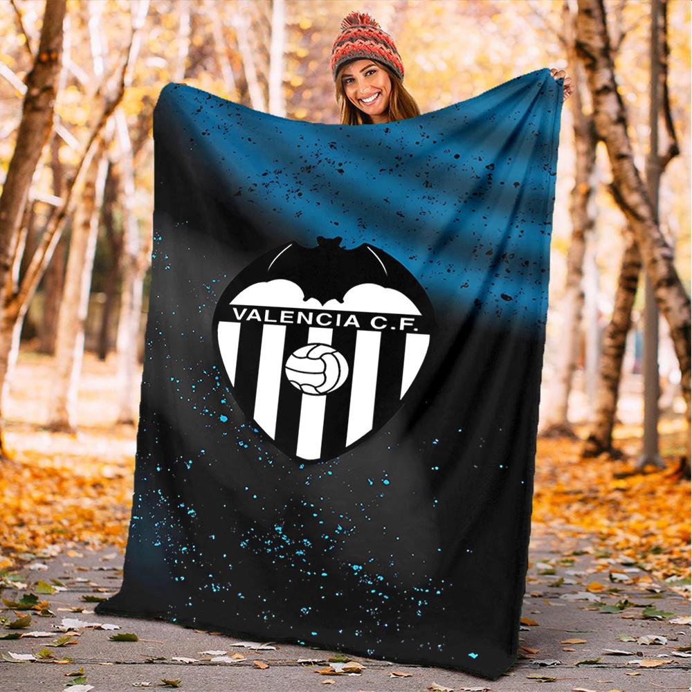 1pc Valencia CF, Football Club, Badge Digital Printed Flannel Blanket, Super Soft Plush Fleece Bed Cover, Multipurpose Four Season Blanket f 150x180cm
1pc Valencia CF, Football Club, Badge Digital Printed Flannel Blanket, Super Soft Plush Fleece Bed Cover, Multipurpose Four Season Blanket f 150x180cm