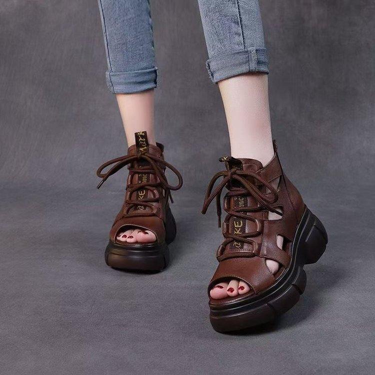 Мягкая кожа крутые ботинки высокий верх платформа модные с открытым носком босоножки с рыбьим носом 2025 лето новые ретро универсальные римские туфли женские 40 темно-коричневого
Мягкая кожа крутые ботинки высокий верх платформа модные с открытым носком босоножки с рыбьим носом 2025 лето новые ретро универсальные римские туфли женские 40 темно-коричневого