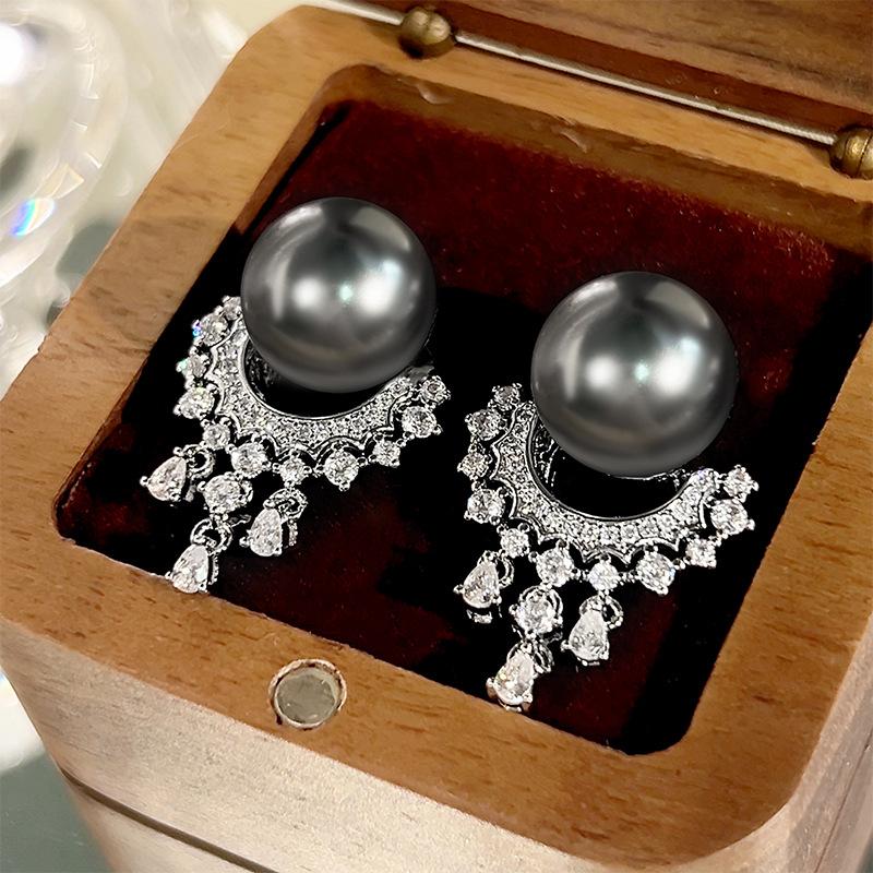 Ювелирные серьги Жемчужные Женские Легкая Роскошь Высокий Конец Кружевные Серьги с Кисточками Ювелирные Изделия
Ювелирные серьги Жемчужные Женские Легкая Роскошь Высокий Конец Кружевные Серьги с Кисточками Ювелирные Изделия