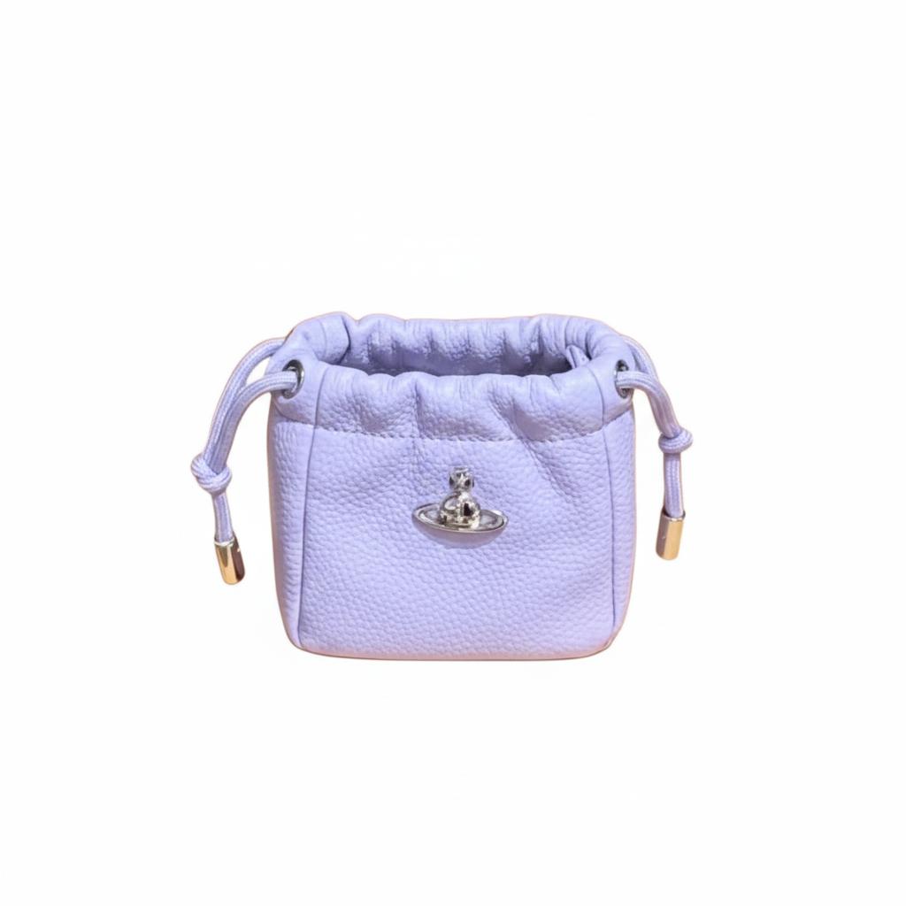 Vivienne Westwood Nano Hilary Lanyard Saturn Logo PU Bucket Bag Women bags Lavender 55040002US000DM1 Basic Set (Bag+Dust Bag)
Vivienne Westwood Nano Hilary Lanyard Saturn Logo PU Bucket Bag Women bags Lavender 55040002US000DM1 Basic Set (Bag+Dust Bag)