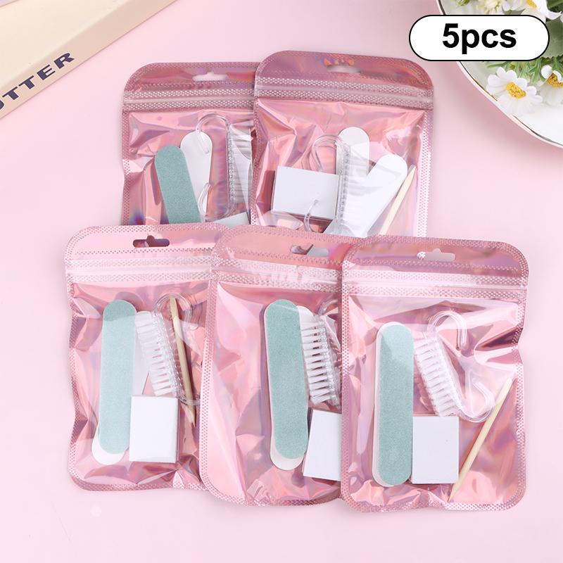 Набір для манікюру з пилочкою, бафом, шліфувальними блоками, пензликом для змахування пилу та набором губок для професійного та домашнього використання 5pcs
Набір для манікюру з пилочкою, бафом, шліфувальними блоками, пензликом для змахування пилу та набором губок для професійного та домашнього використання 5pcs