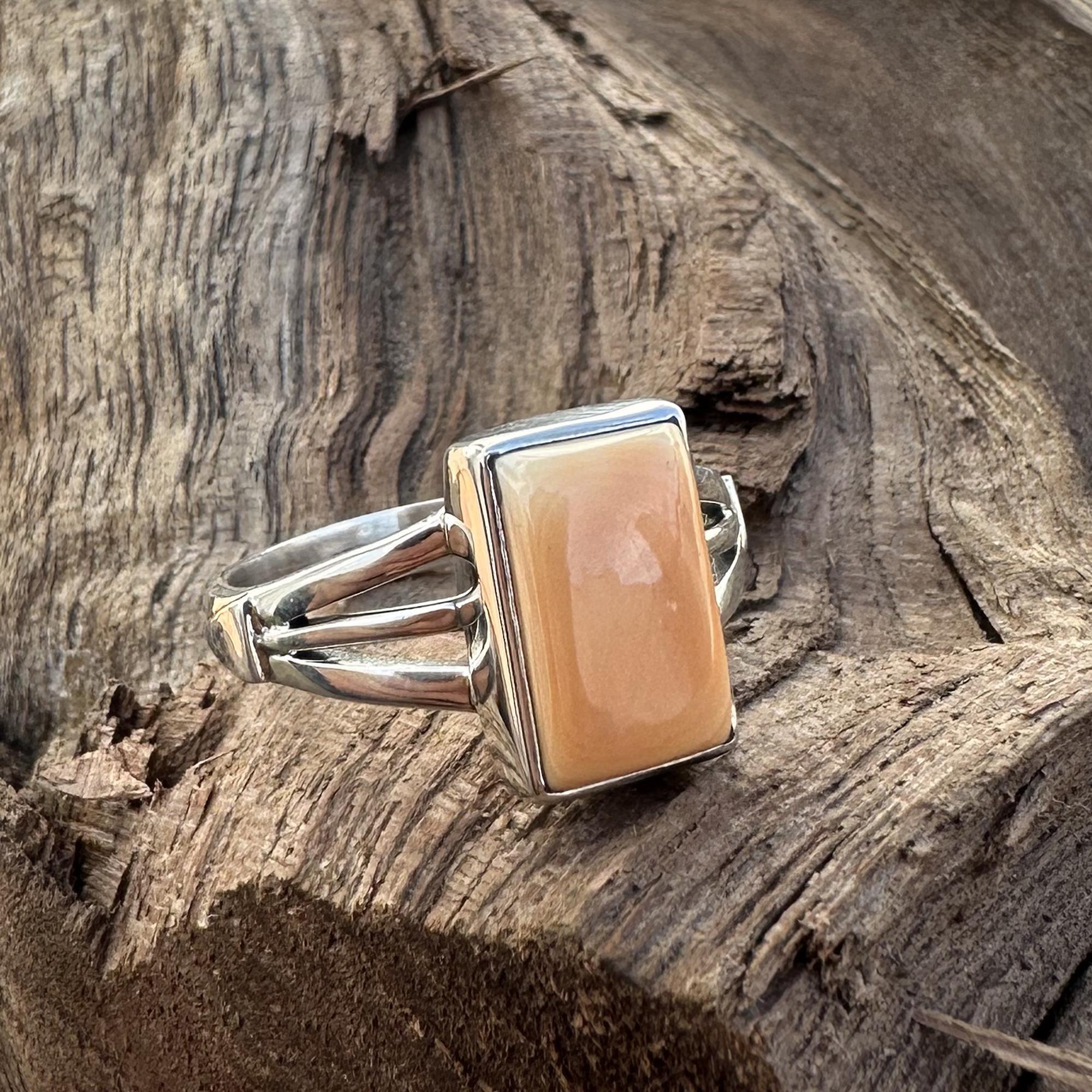 Natural Spiny Oyster Ring, Silversmith Ring, Spiny Oyster, Ring, Sterling Silver Ring, Handmade Jewelry, 925 Sterling Silver Ring, 9 US 9 US оранжевый
Natural Spiny Oyster Ring, Silversmith Ring, Spiny Oyster, Ring, Sterling Silver Ring, Handmade Jewelry, 925 Sterling Silver Ring, 9 US 9 US оранжевый