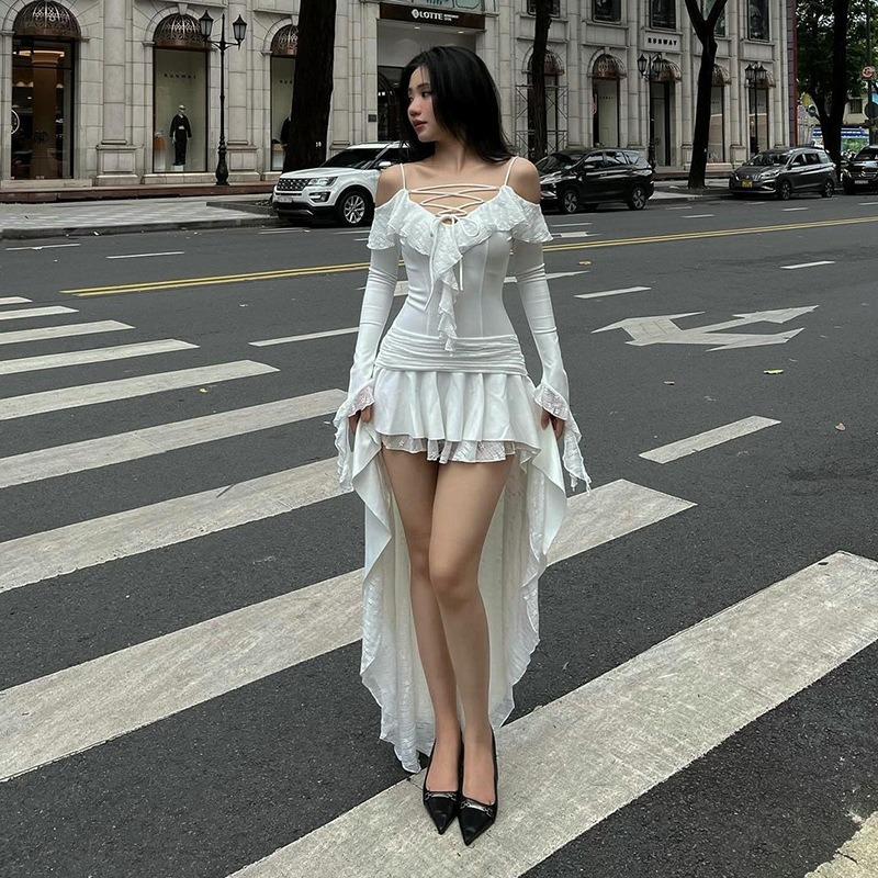 Женское платье Spice Girls Pure Personality Street Fashion с нестандартной талией и длинными рукавами S белый
Женское платье Spice Girls Pure Personality Street Fashion с нестандартной талией и длинными рукавами S белый
