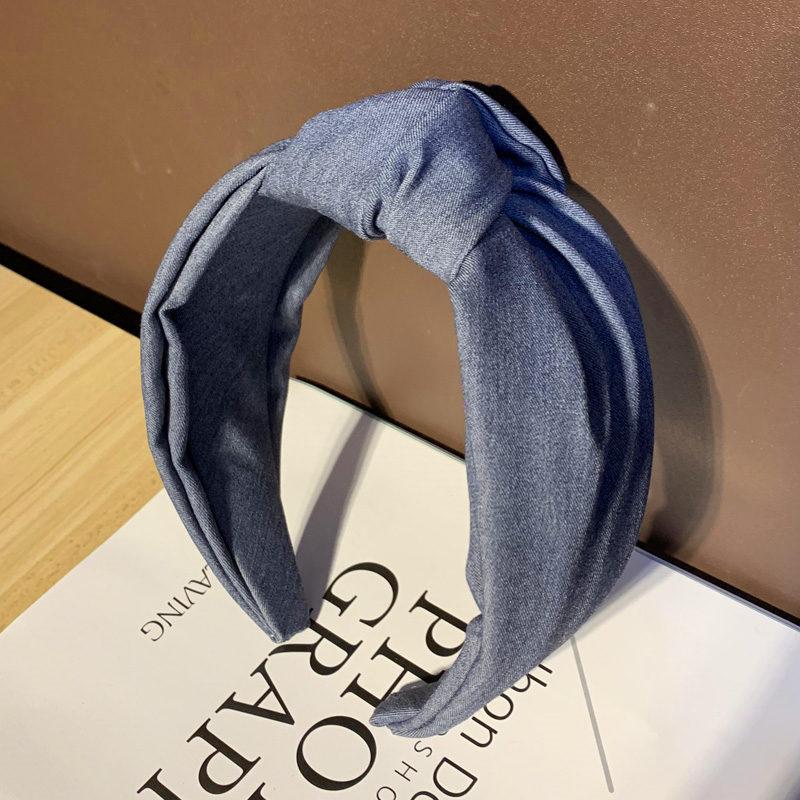 Модные завязанные повязки на голову для женщин, однотонные тканевые повязки для волос для девочек, широкая повязка для волос, мягкий обруч для волос, аксессуары для волос для взрослых Size fits all
Модные завязанные повязки на голову для женщин, однотонные тканевые повязки для волос для девочек, широкая повязка для волос, мягкий обруч для волос, аксессуары для волос для взрослых Size fits all
