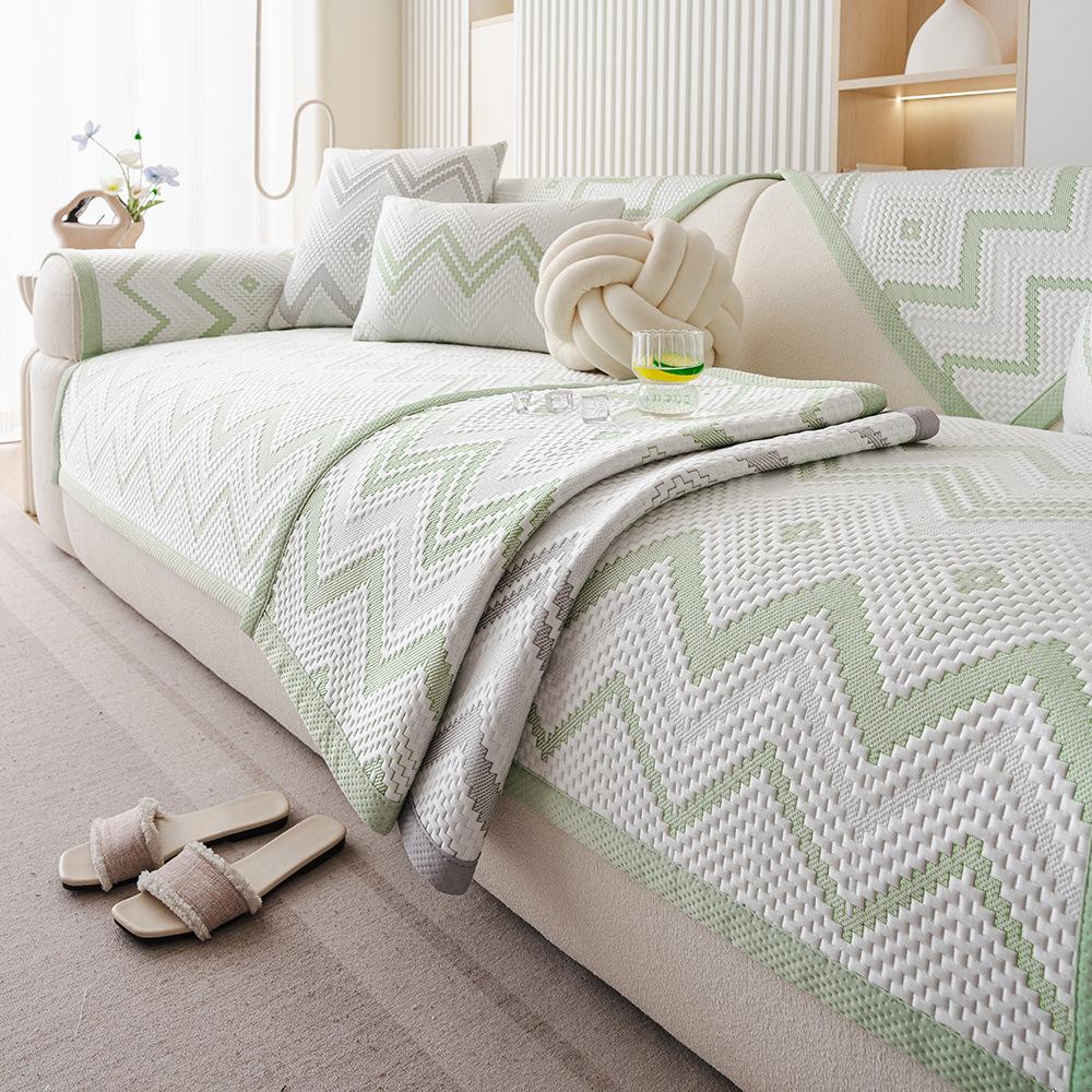 Summer Cool Ice Silk Sofa Cushion Light Luxury High-End Sofa Cushion Cover New Summer Fixed Non-Slip 70*70cm зелёный
Summer Cool Ice Silk Sofa Cushion Light Luxury High-End Sofa Cushion Cover New Summer Fixed Non-Slip 70*70cm зелёный