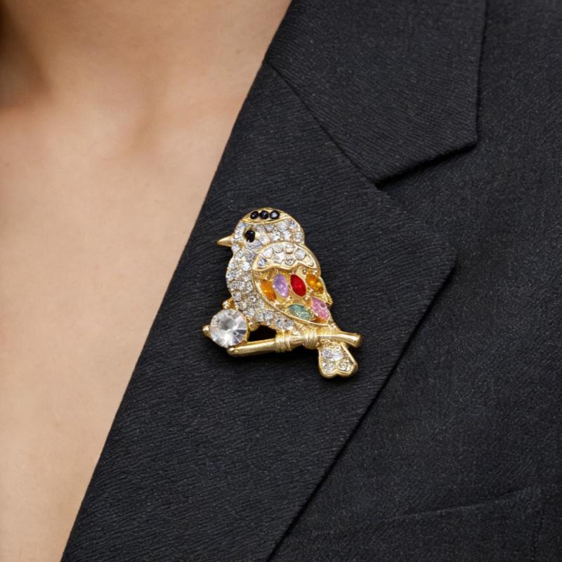 Small Bird Women s Luxury Brooch Full Rhinestone Suit Clothing Accessories White Red Crystal Brooches for Female Fashion Zircon
Small Bird Women s Luxury Brooch Full Rhinestone Suit Clothing Accessories White Red Crystal Brooches for Female Fashion Zircon