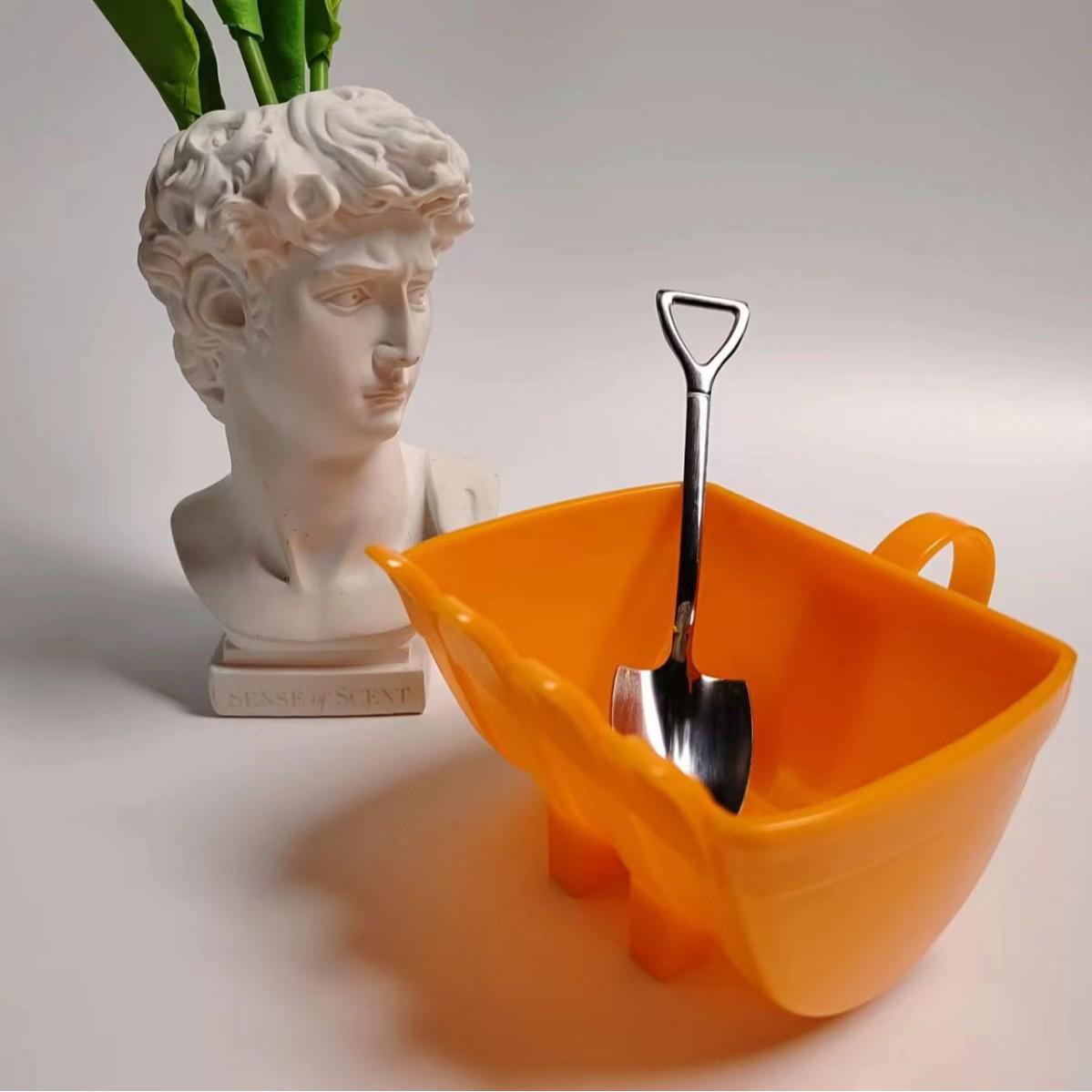 Креативна чашка-екскаватор з ложкою-лопатою: 330 мл Кавова чашка Подарунок на день народження 300ml помаранчевий
Креативна чашка-екскаватор з ложкою-лопатою: 330 мл Кавова чашка Подарунок на день народження 300ml помаранчевий