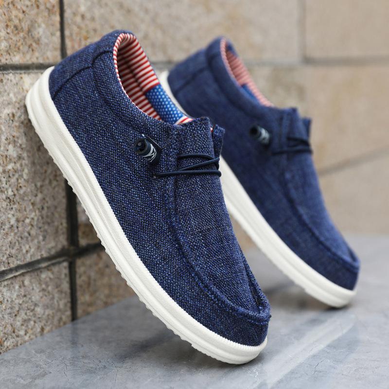 2024 spring new large size foreign trade special new men s shoes four seasons fashion versatile soft sole white shoes 39
2024 spring new large size foreign trade special new men s shoes four seasons fashion versatile soft sole white shoes 39