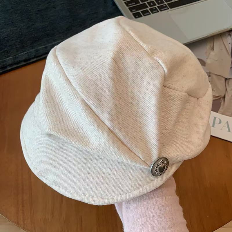 Niche design button knitted octagonal hat bundle mouth adjustment solid color literary and artistic face painting new autumn and winter Korean One size fits all
Niche design button knitted octagonal hat bundle mouth adjustment solid color literary and artistic face painting new autumn and winter Korean One size fits all