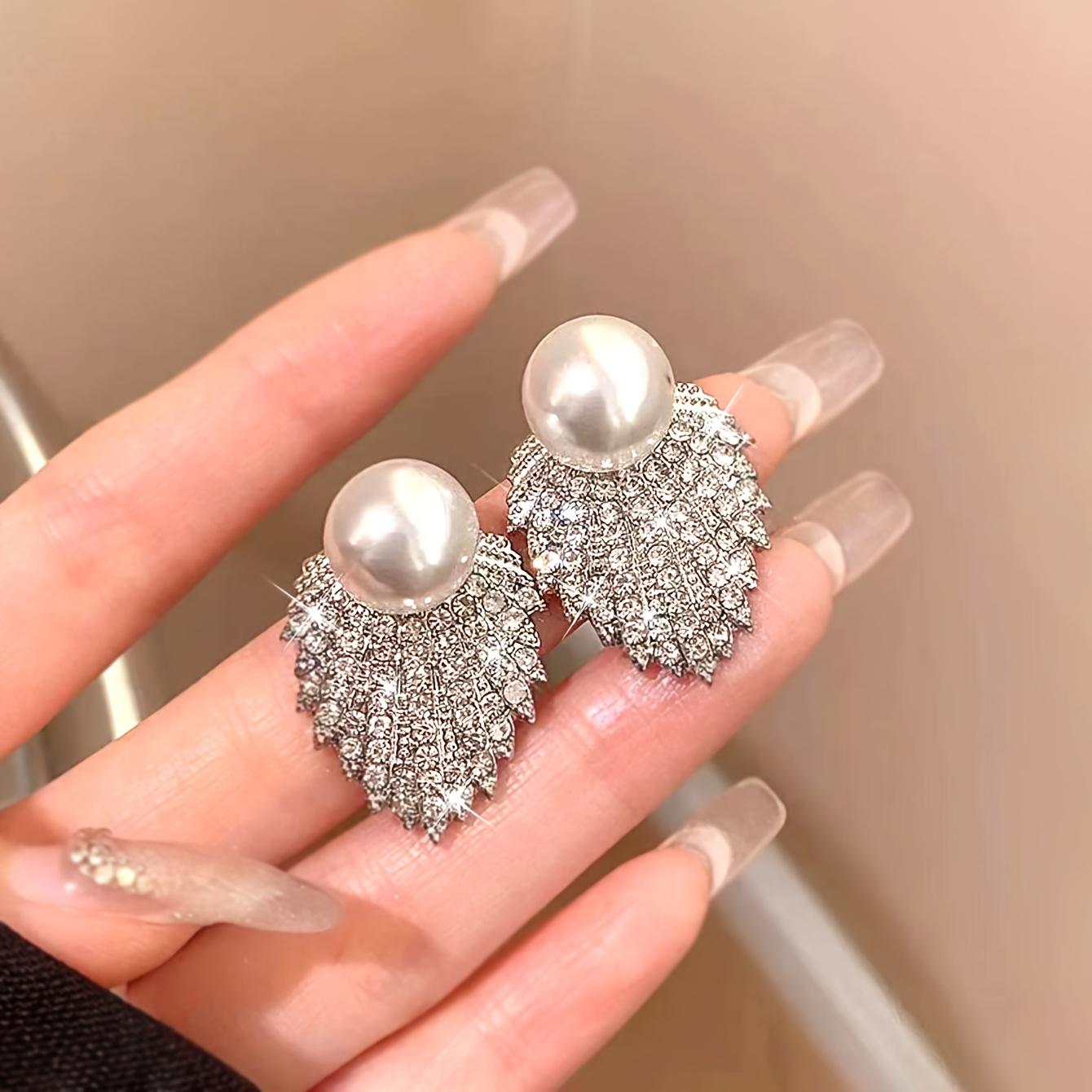 Women s Earrings 1 Pair Fashionable Exquisite Geometric Round Bead Unique Design Wedding Season Jewelry Y0113
Women s Earrings 1 Pair Fashionable Exquisite Geometric Round Bead Unique Design Wedding Season Jewelry Y0113