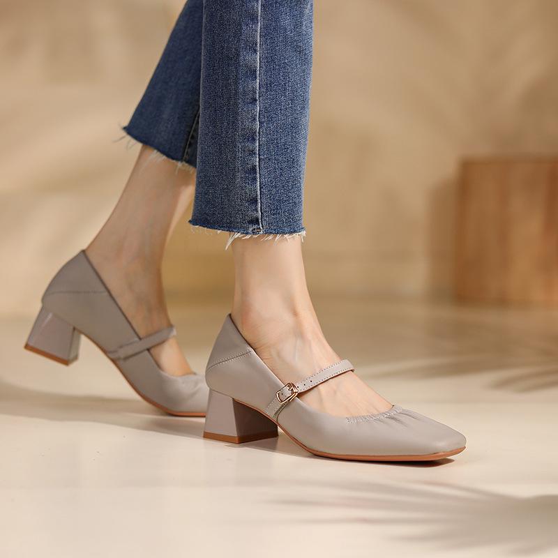 Sheepskin Chunky Heel Square Toe Mary Jane Shoes - Women s Medium Heel, Ankle Strap, Soft Leather for Spring & Autumn 35 хаки
Sheepskin Chunky Heel Square Toe Mary Jane Shoes - Women s Medium Heel, Ankle Strap, Soft Leather for Spring & Autumn 35 хаки
