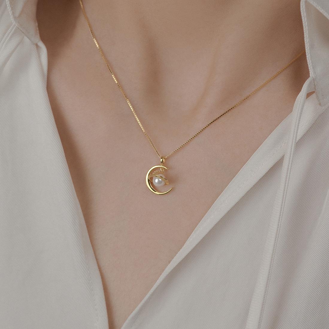 French High-End s925 Sterling Silver Gold-Plated Moon Planet Pendant Necklace 925 Silver
French High-End s925 Sterling Silver Gold-Plated Moon Planet Pendant Necklace 925 Silver