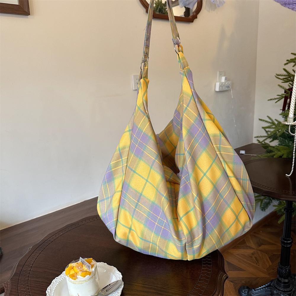 Colorful Plaid Shoulder Bags for Women Large Capacity Portable Ladies Tote Underarm Bag Travel Outdoor Female Casual Handbags
Colorful Plaid Shoulder Bags for Women Large Capacity Portable Ladies Tote Underarm Bag Travel Outdoor Female Casual Handbags