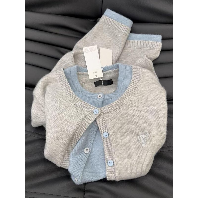 Gray Series Fake Two-Piece Knitting Sweater Outwear Female 2025 Spring & Fall New Gray Fancy Contrast Color Cardigan Top Grey + Blue S
Gray Series Fake Two-Piece Knitting Sweater Outwear Female 2025 Spring & Fall New Gray Fancy Contrast Color Cardigan Top Grey + Blue S