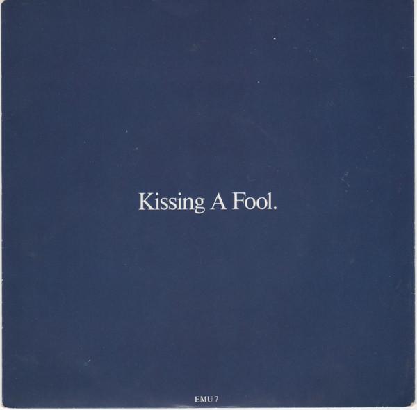 7inch Record GEORGE MICHAEL Kissing A Fool EMU7 Epic 1988 UK Pop Used
7inch Record GEORGE MICHAEL Kissing A Fool EMU7 Epic 1988 UK Pop Used