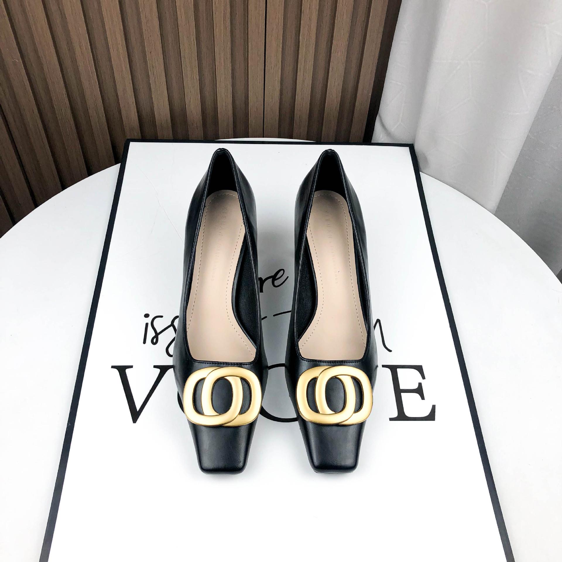 Женские туфли на высоком каблуке с квадратным носком, черные, из мягкой кожи, на толстом каблуке, не утомляющие ноги, новая осенне-зимняя коллекция, ретро-темперамент 40