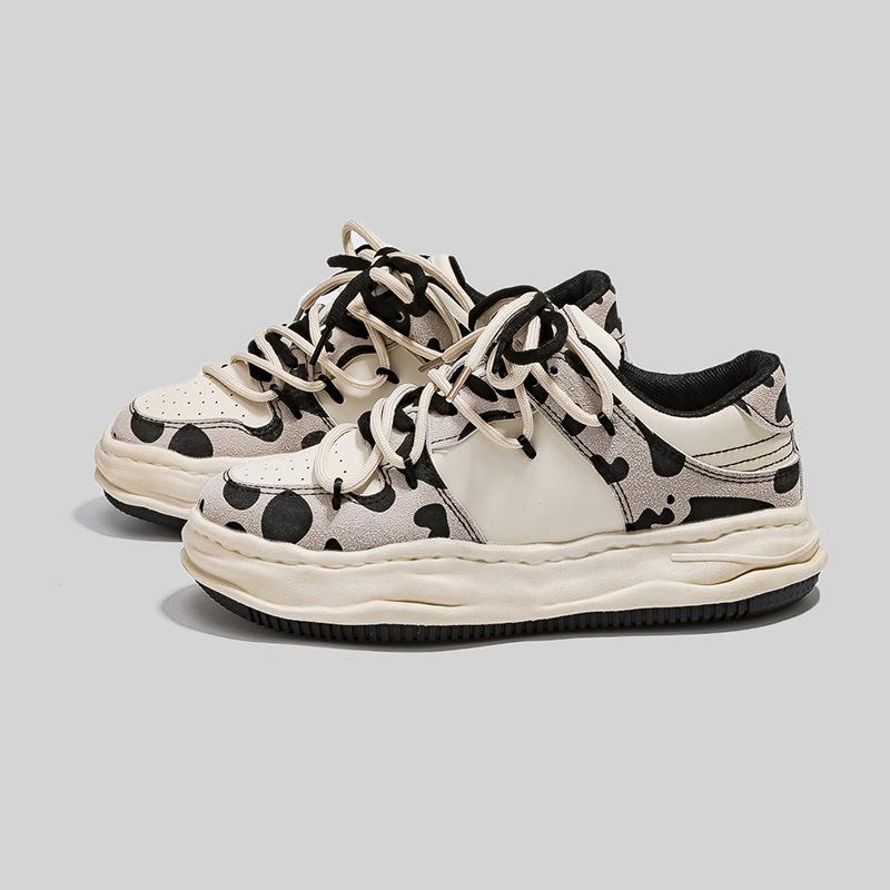 Растворенная обувь спортивная повседневная обувь для скейтборда женская универсальная весенняя новая плоская обувь из коровьей кожи уличная съемка R882 40
Растворенная обувь спортивная повседневная обувь для скейтборда женская универсальная весенняя новая плоская обувь из коровьей кожи уличная съемка R882 40