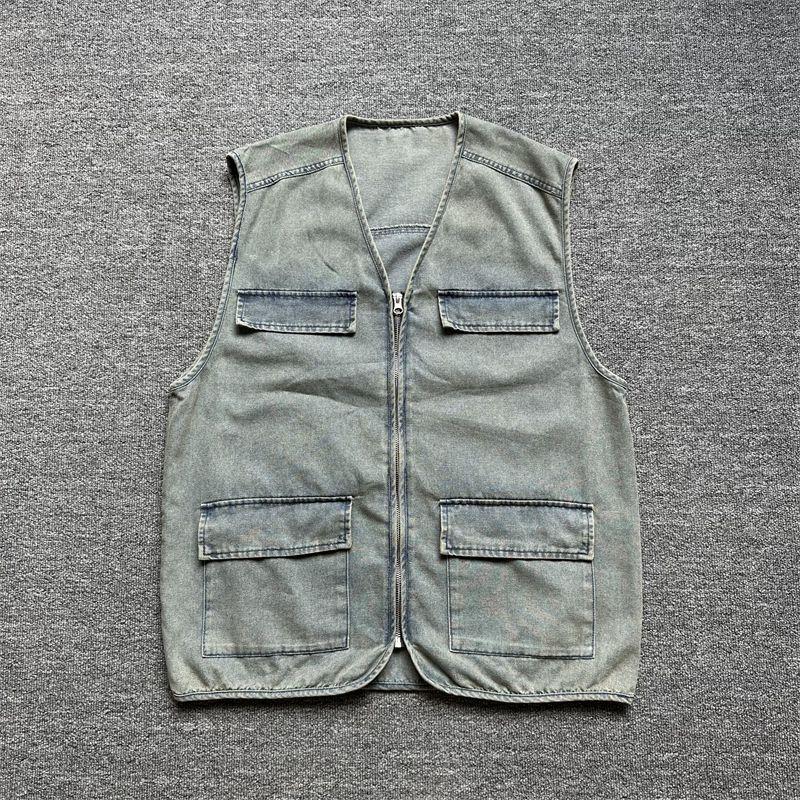 Выстиранный джинсовый жилет с V-образным вырезом, в стиле ретро, трендовый, весенне-летний Defective light blue V-neck vest M
Выстиранный джинсовый жилет с V-образным вырезом, в стиле ретро, трендовый, весенне-летний Defective light blue V-neck vest M