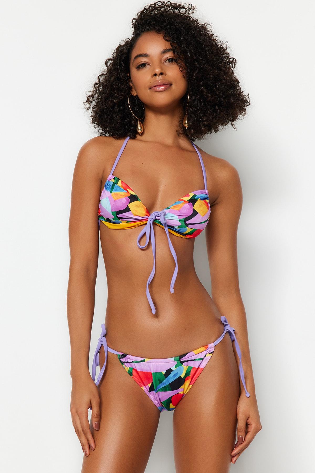 Women s New Season Bikini Set, Abstract Patterned, Strapless, Tied, Normal Leg Bikini Set
Women s New Season Bikini Set, Abstract Patterned, Strapless, Tied, Normal Leg Bikini Set