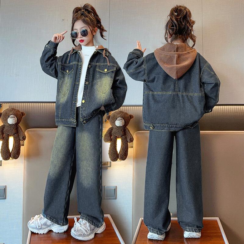 Девочковый джинсовый комплект, стиль осень/зима, комплект из двух предметов: куртка с капюшоном и брюки палаццо 170
Девочковый джинсовый комплект, стиль осень/зима, комплект из двух предметов: куртка с капюшоном и брюки палаццо 170