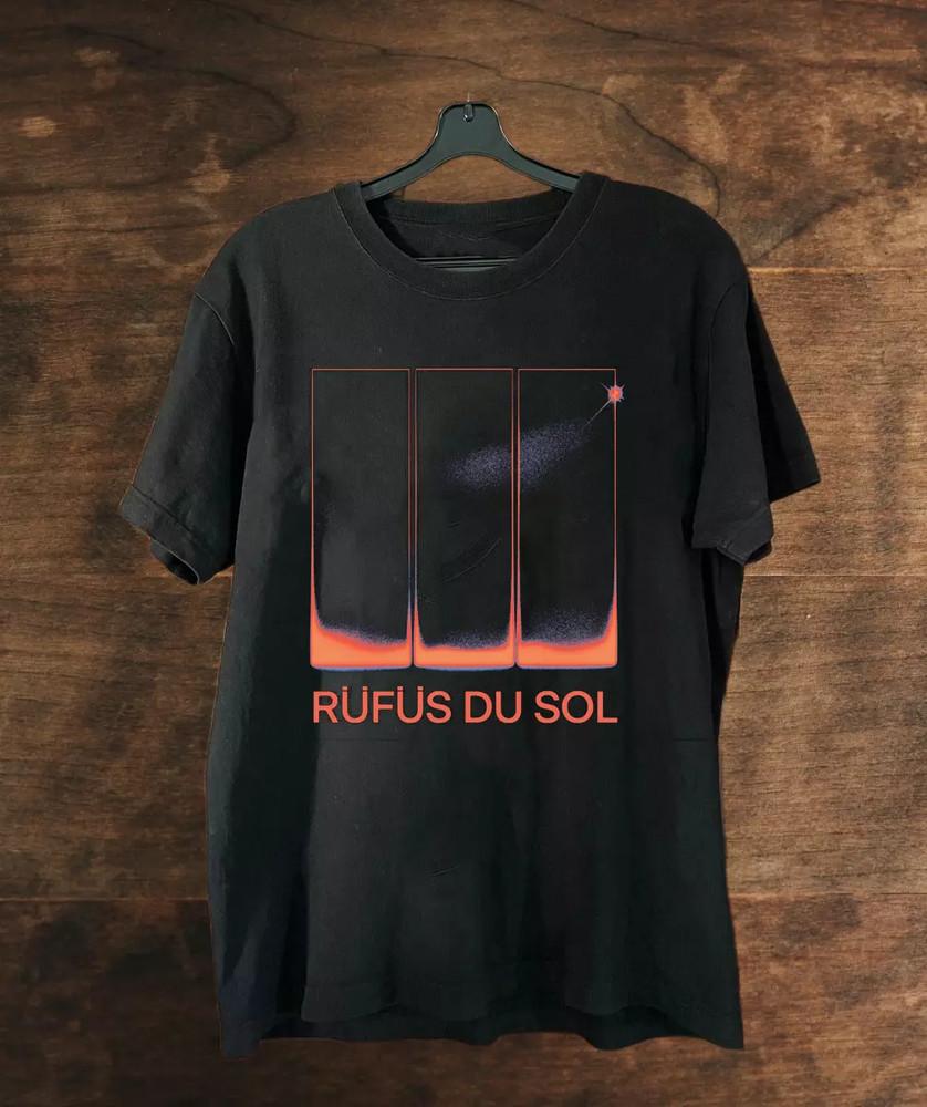 Rufus Du Sol Tour Gift For Fan On Tour 2025 T Shirt Full Size S-5XL Unisex T-Shirt XXXL
Rufus Du Sol Tour Gift For Fan On Tour 2025 T Shirt Full Size S-5XL Unisex T-Shirt XXXL
