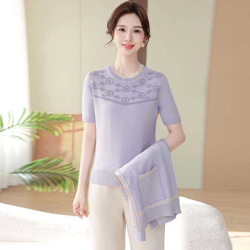 Мамин весенний вязаный кардиган: Вязаный костюм из двух частей 2025 года для женщин среднего и пожилого возраста (Весна осень) 115 (115-130 jin) фиолетовый
Мамин весенний вязаный кардиган: Вязаный костюм из двух частей 2025 года для женщин среднего и пожилого возраста (Весна осень) 115 (115-130 jin) фиолетовый