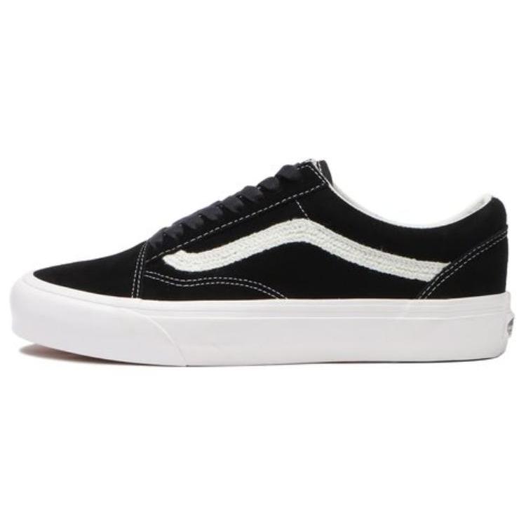 Новые Old Skool Vans VR3 Suede Черно-белые VN0005UBBLK 42
Новые Old Skool Vans VR3 Suede Черно-белые VN0005UBBLK 42