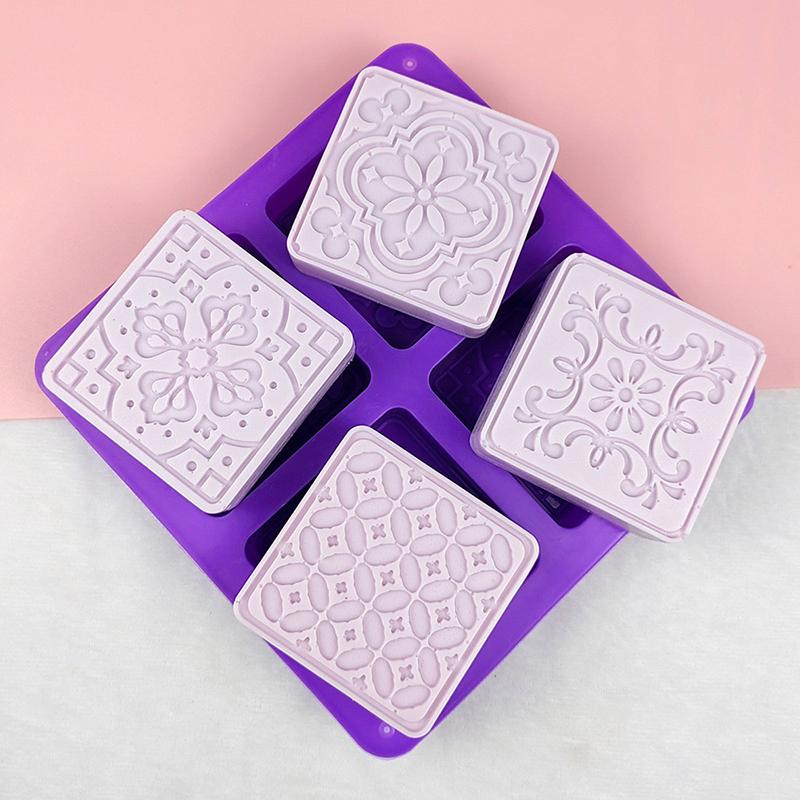 Квадратная форма для мыла на 4 ячейки с цветочным дизайном - силиконовые формы для изготовления мыла для DIY проектов фиолетовый
Квадратная форма для мыла на 4 ячейки с цветочным дизайном - силиконовые формы для изготовления мыла для DIY проектов фиолетовый