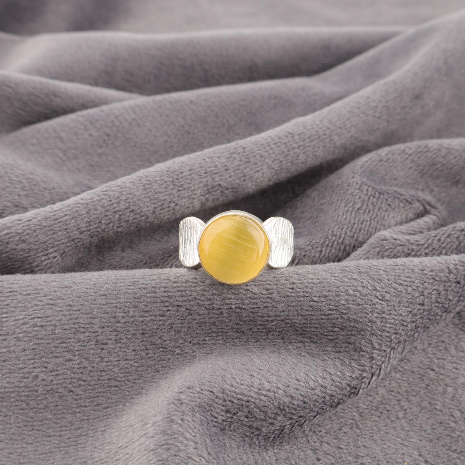 Натуральный желтый тигровый глаз драгоценный камень 925 стерлинговое серебро ювелирные изделия ручной работы кольцо для девочек RR-1-45 9.5
Натуральный желтый тигровый глаз драгоценный камень 925 стерлинговое серебро ювелирные изделия ручной работы кольцо для девочек RR-1-45 9.5