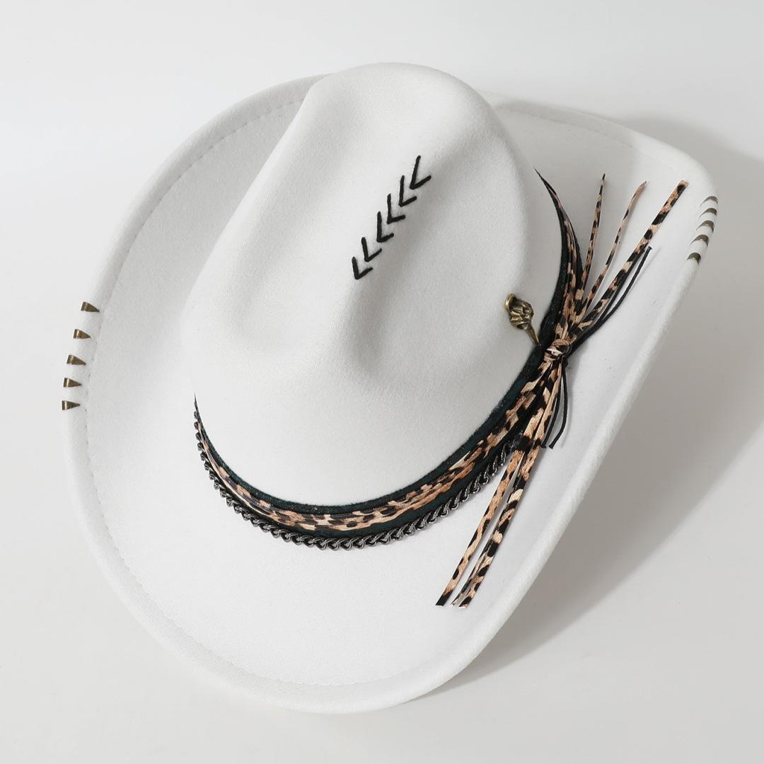Popular women s flat-top woolen hat, western cowboy hat with hand-embroidered skull and metal decoration, versatile Average Size білий
Popular women s flat-top woolen hat, western cowboy hat with hand-embroidered skull and metal decoration, versatile Average Size білий