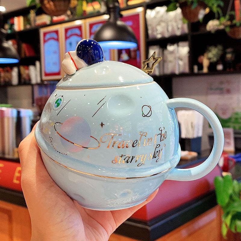 Creative Personality Ceramic Cup Planet Mug Shop Celebration Business Events Gift Cup Formulation Coffee Cup With Lid 450
Creative Personality Ceramic Cup Planet Mug Shop Celebration Business Events Gift Cup Formulation Coffee Cup With Lid 450