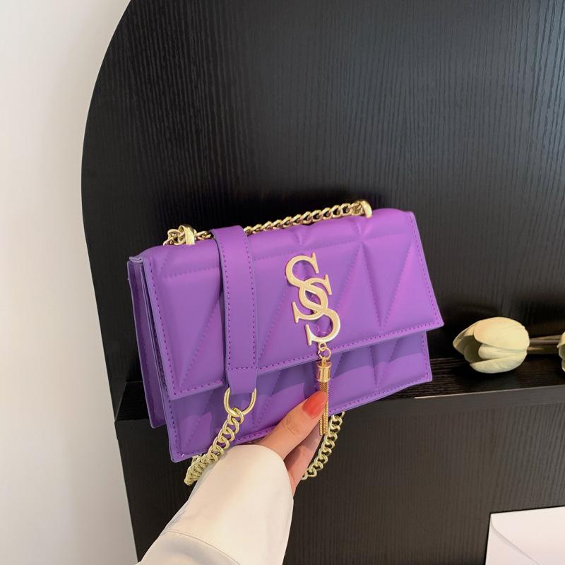 Проста повсякденна жіноча сумка літо 2024 новий модний тренд сумка через плече ретро повсякденна сумка на ланцюжку жіноча фіолетовий
Проста повсякденна жіноча сумка літо 2024 новий модний тренд сумка через плече ретро повсякденна сумка на ланцюжку жіноча фіолетовий