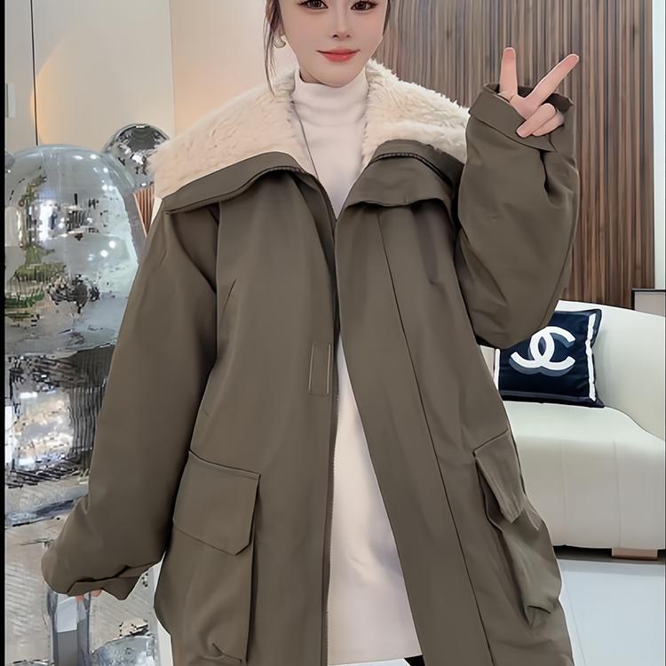 Парка из плотного плюшевого хлопка в корейском стиле с большим лацканом для женщин 2024 Medium армия зеленый
Парка из плотного плюшевого хлопка в корейском стиле с большим лацканом для женщин 2024 Medium армия зеленый