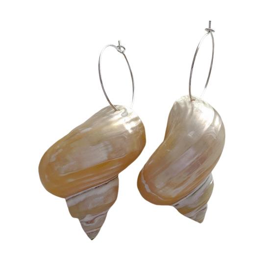 1 пара женских сережек геометрического дизайна в форме раковины, серьги-крючки, ювелирные изделия, подарочные аксессуары для повседневной носки бежевый
1 пара женских сережек геометрического дизайна в форме раковины, серьги-крючки, ювелирные изделия, подарочные аксессуары для повседневной носки бежевый