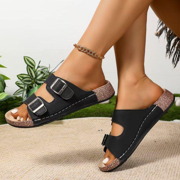 Flat-bottomed casual belt buckle cool slippers women s summer new one-word beach slippers 36 чорний
Flat-bottomed casual belt buckle cool slippers women s summer new one-word beach slippers 36 чорний