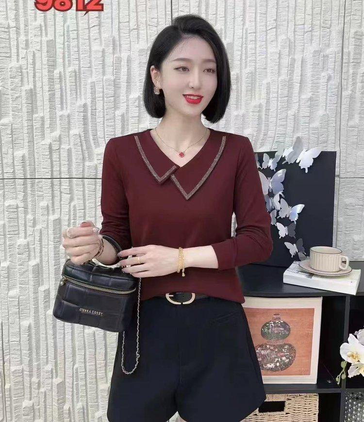 2025 Elegant Rhinestone Long-Sleeve T-Shirt – Versatile, Stylish, Age-Defying Commute Wear 4XL (suggested 65-70 kg) бордовий
2025 Elegant Rhinestone Long-Sleeve T-Shirt – Versatile, Stylish, Age-Defying Commute Wear 4XL (suggested 65-70 kg) бордовий