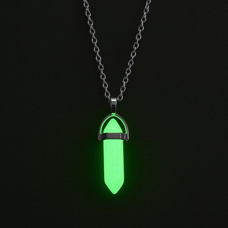 JWER New Simple Luminous Necklace Glowing Night Round Star Heart Pendant Glow In The Dark Necklace for Men Women Hallowen Gifts
JWER New Simple Luminous Necklace Glowing Night Round Star Heart Pendant Glow In The Dark Necklace for Men Women Hallowen Gifts