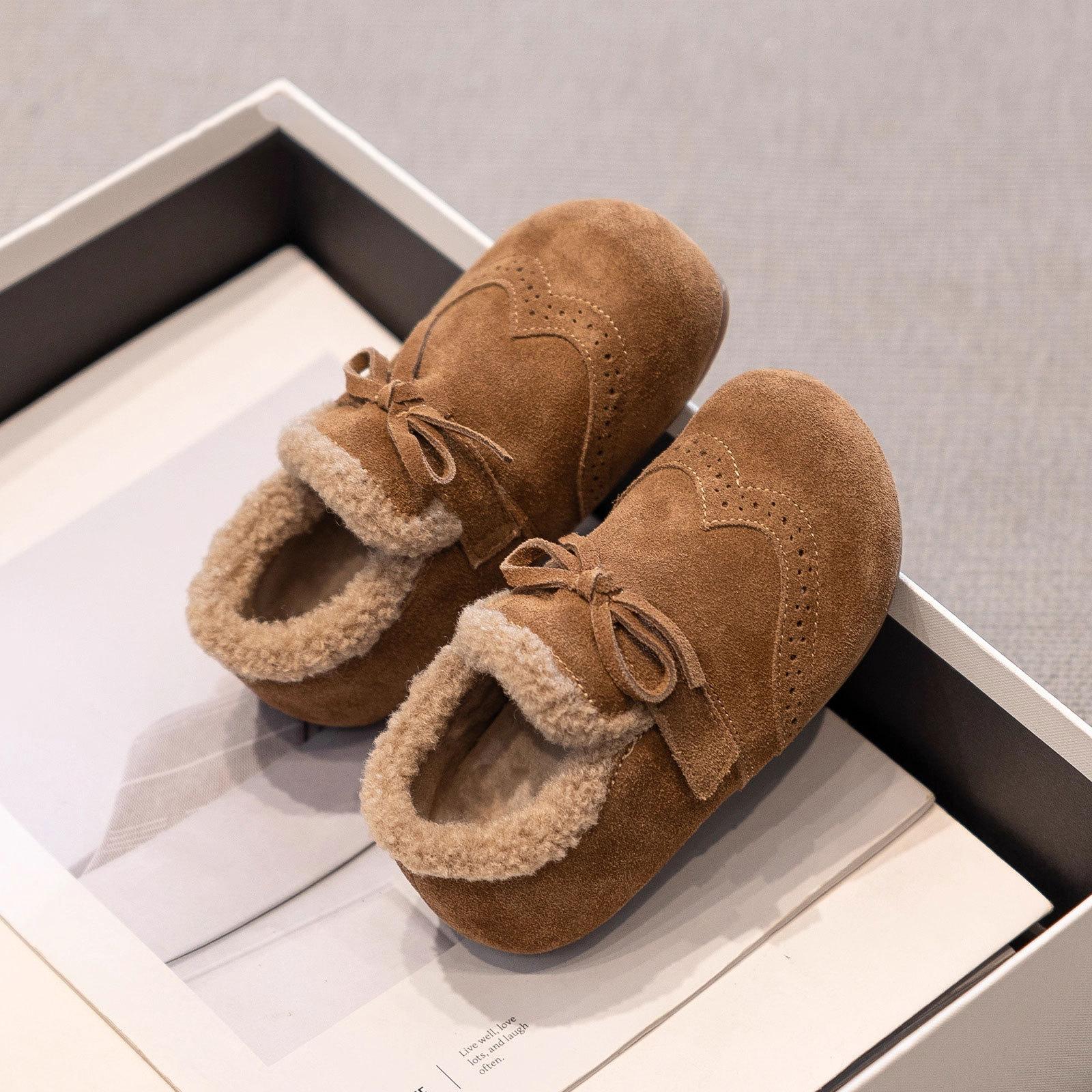 Winter Children s Cotton Shoes Warm Plush Casual Shoes Girls Retro Leisure Winter Shoes Kids Non-Slip Comfortable Outdoor Flats 37
Winter Children s Cotton Shoes Warm Plush Casual Shoes Girls Retro Leisure Winter Shoes Kids Non-Slip Comfortable Outdoor Flats 37