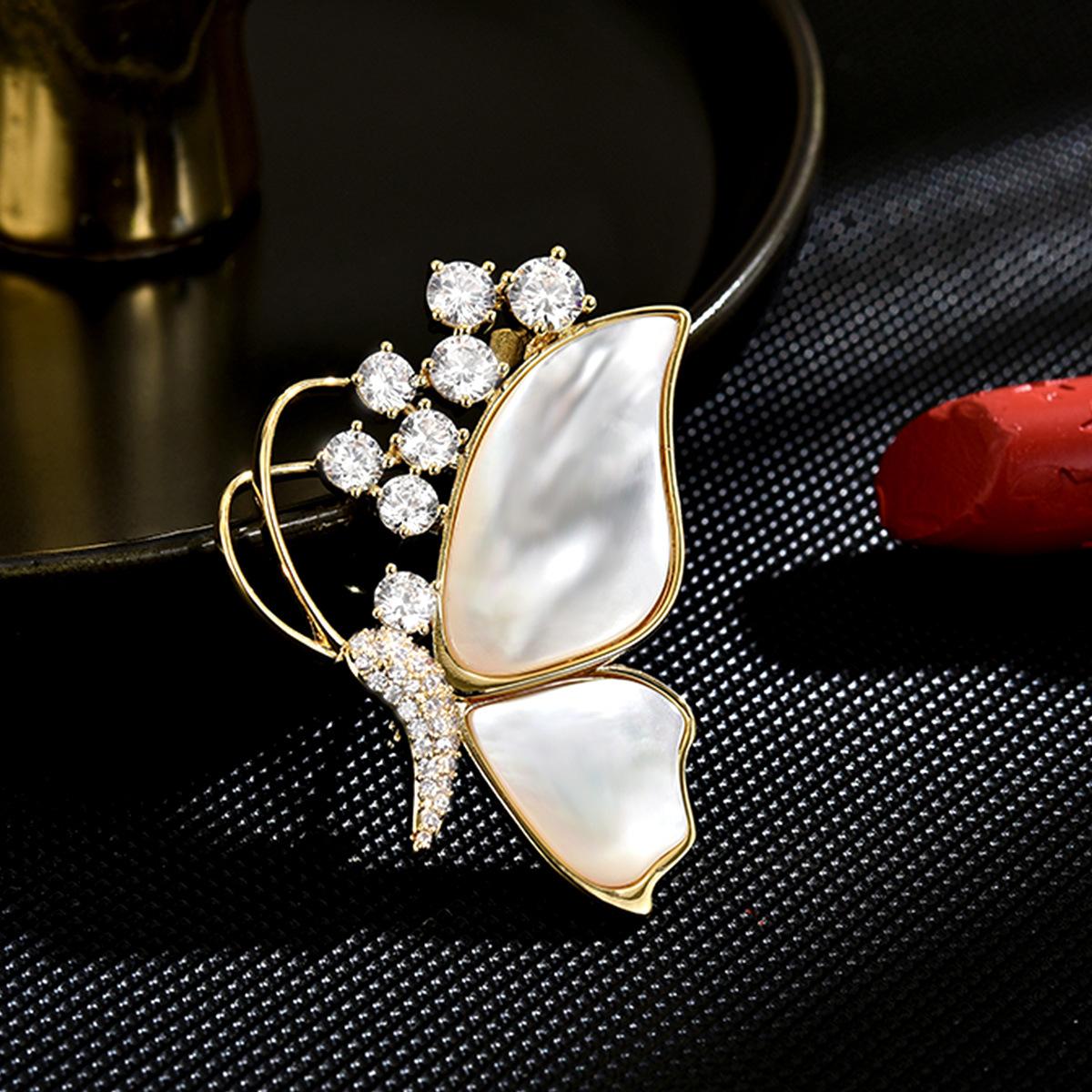 Women S Light Luxury Design Elegant Inlaid Zirconia Camellia Brooch Fashionable And Versatile Niche Design Brooch
Women S Light Luxury Design Elegant Inlaid Zirconia Camellia Brooch Fashionable And Versatile Niche Design Brooch