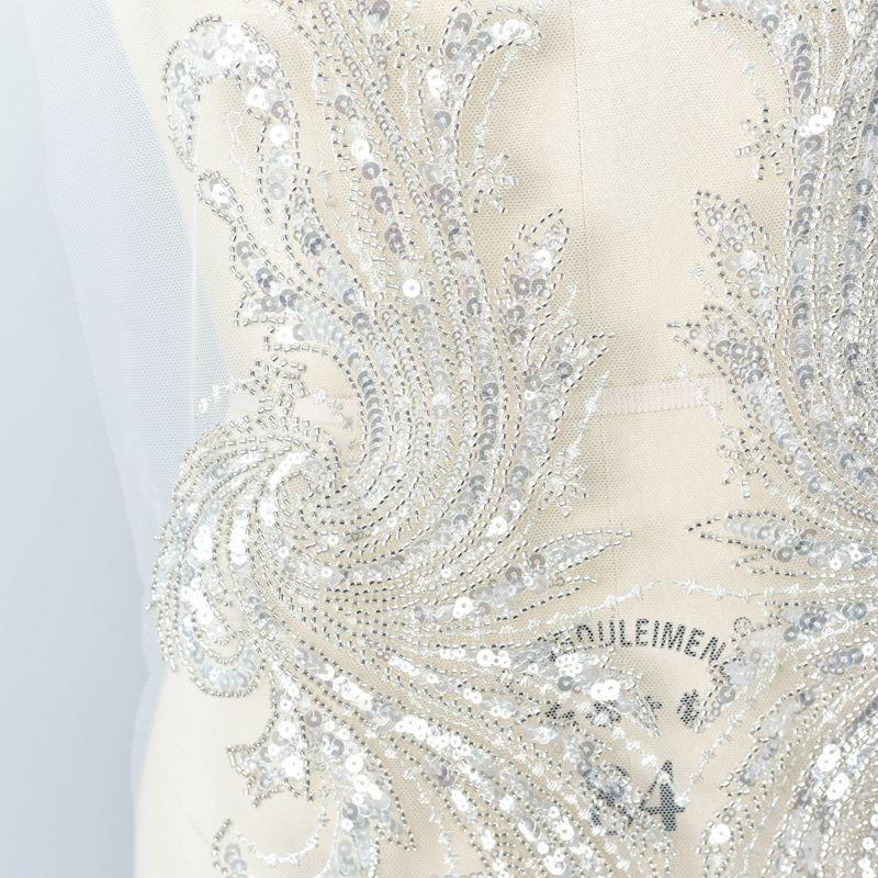 180x31cm Embroidery Sequins Lace Chest Flowers Wedding Dress Applique DIY Bridal dress Fabric Patch 1piece
180x31cm Embroidery Sequins Lace Chest Flowers Wedding Dress Applique DIY Bridal dress Fabric Patch 1piece